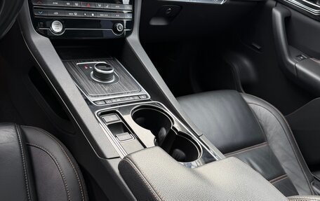 Jaguar F-Pace, 2016 год, 2 200 000 рублей, 15 фотография