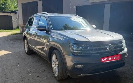 Volkswagen Teramont I, 2018 год, 3 300 000 рублей, 2 фотография