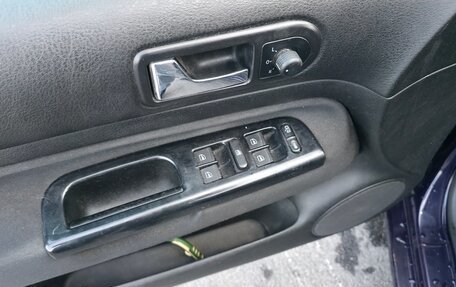 Volkswagen Golf IV, 2002 год, 320 000 рублей, 7 фотография