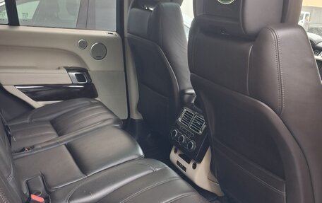 Land Rover Range Rover IV рестайлинг, 2014 год, 3 390 000 рублей, 17 фотография