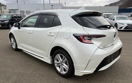 Toyota Corolla, 2022 год, 1 050 000 рублей, 5 фотография