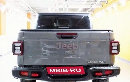 Jeep Gladiator, 2023 год, 5 087 000 рублей, 4 фотография