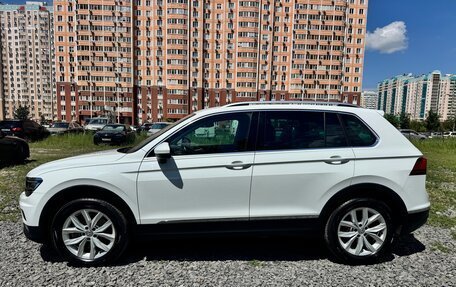Volkswagen Tiguan II, 2018 год, 3 050 000 рублей, 3 фотография
