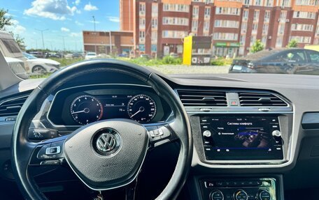Volkswagen Tiguan II, 2018 год, 3 050 000 рублей, 9 фотография
