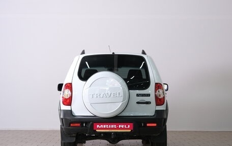 Chevrolet Niva I рестайлинг, 2019 год, 749 000 рублей, 6 фотография