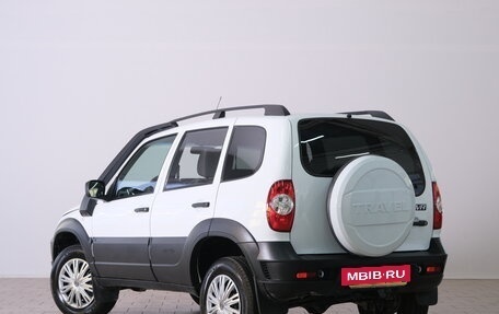 Chevrolet Niva I рестайлинг, 2019 год, 749 000 рублей, 5 фотография