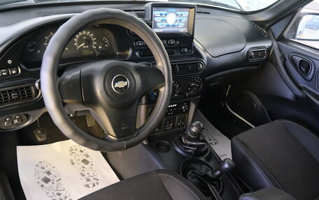 Chevrolet Niva I рестайлинг, 2019 год, 749 000 рублей, 10 фотография