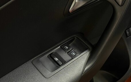 Volkswagen Polo VI (EU Market), 2017 год, 975 000 рублей, 19 фотография