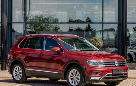 Volkswagen Tiguan II, 2016 год, 2 295 000 рублей, 3 фотография