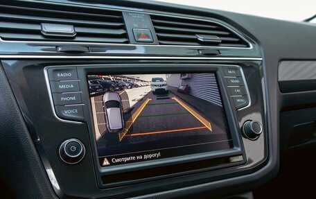 Volkswagen Tiguan II, 2016 год, 2 295 000 рублей, 14 фотография