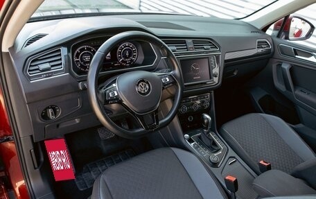 Volkswagen Tiguan II, 2016 год, 2 295 000 рублей, 13 фотография