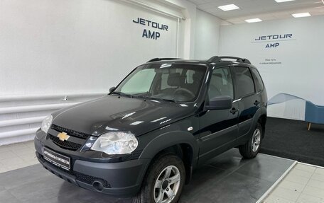 Chevrolet Niva I рестайлинг, 2019 год, 749 000 рублей, 1 фотография