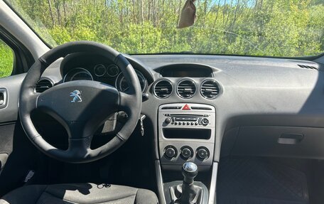 Peugeot 308 II, 2011 год, 300 000 рублей, 4 фотография
