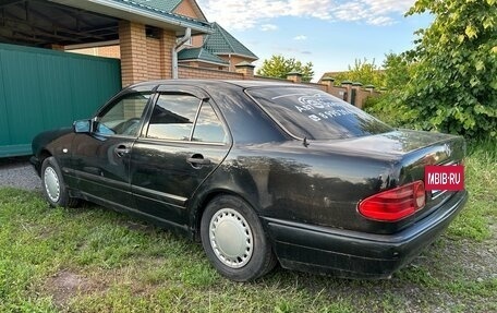 Mercedes-Benz E-Класс, 1998 год, 150 000 рублей, 5 фотография