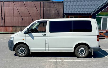 Volkswagen Transporter T5 рестайлинг, 2003 год, 920 000 рублей, 5 фотография