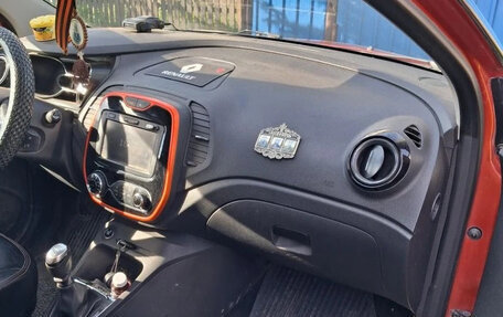 Renault Kaptur I рестайлинг, 2017 год, 1 500 000 рублей, 7 фотография