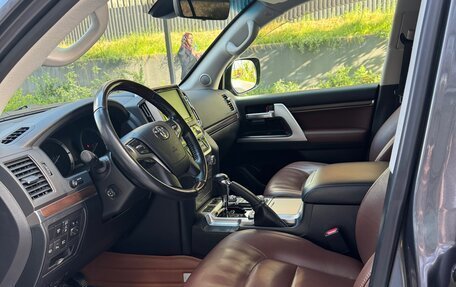 Toyota Land Cruiser 200, 2019 год, 9 900 000 рублей, 15 фотография