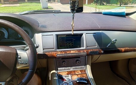 Jaguar XF I рестайлинг, 2011 год, 1 099 000 рублей, 24 фотография
