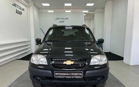 Chevrolet Niva I рестайлинг, 2019 год, 749 000 рублей, 2 фотография