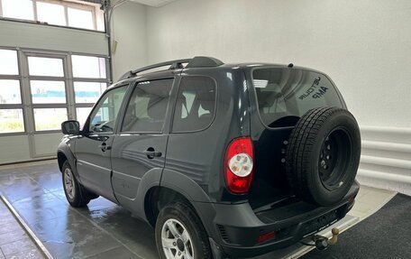Chevrolet Niva I рестайлинг, 2019 год, 749 000 рублей, 6 фотография