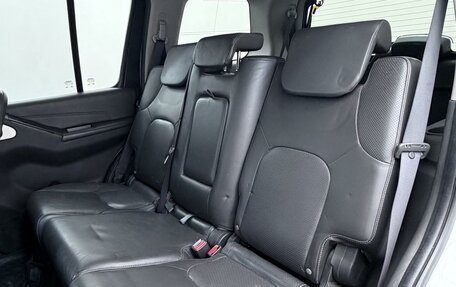 Nissan Pathfinder, 2012 год, 1 395 000 рублей, 26 фотография