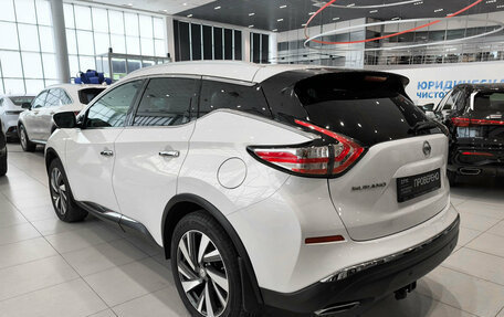 Nissan Murano, 2017 год, 2 280 000 рублей, 11 фотография