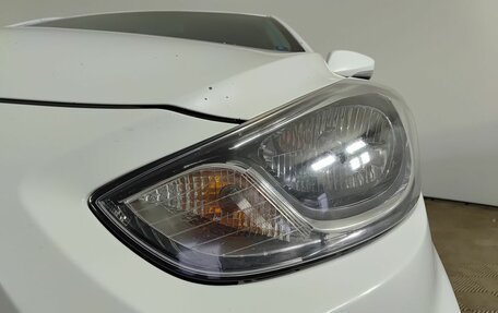Hyundai Solaris II рестайлинг, 2012 год, 750 000 рублей, 21 фотография