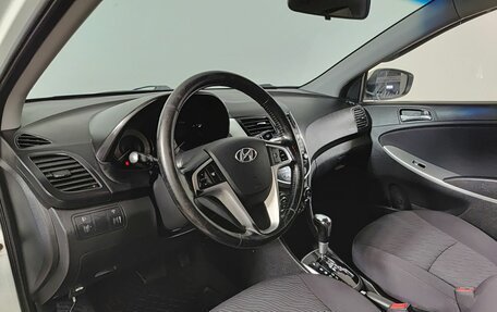 Hyundai Solaris II рестайлинг, 2012 год, 750 000 рублей, 20 фотография