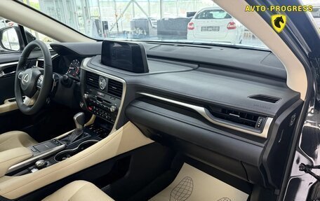 Lexus RX IV рестайлинг, 2021 год, 4 540 000 рублей, 12 фотография