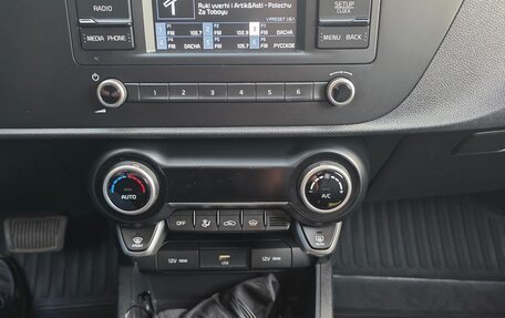 KIA Rio IV, 2020 год, 1 700 000 рублей, 6 фотография