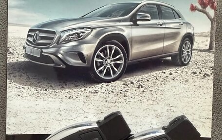 Mercedes-Benz GLA, 2015 год, 2 400 000 рублей, 11 фотография