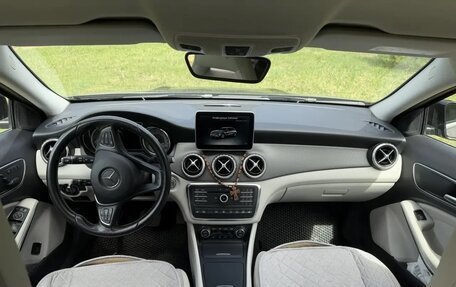 Mercedes-Benz GLA, 2015 год, 2 400 000 рублей, 10 фотография