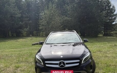 Mercedes-Benz GLA, 2015 год, 2 400 000 рублей, 3 фотография