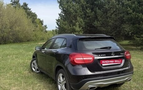 Mercedes-Benz GLA, 2015 год, 2 400 000 рублей, 9 фотография