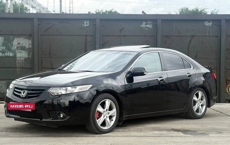 Honda Accord VIII рестайлинг, 2011 год, 1 350 000 рублей, 2 фотография