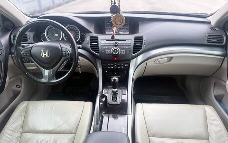 Honda Accord VIII рестайлинг, 2011 год, 1 350 000 рублей, 9 фотография