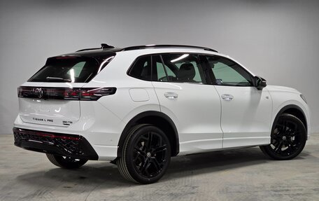 Volkswagen Tiguan, 2026 год, 4 548 000 рублей, 17 фотография