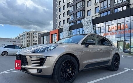 Porsche Macan I рестайлинг, 2014 год, 2 390 000 рублей, 3 фотография