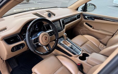 Porsche Macan I рестайлинг, 2014 год, 2 390 000 рублей, 17 фотография