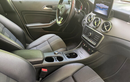 Mercedes-Benz GLA, 2019 год, 2 550 000 рублей, 20 фотография