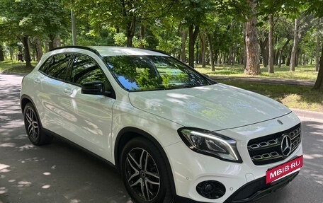 Mercedes-Benz GLA, 2019 год, 2 550 000 рублей, 7 фотография