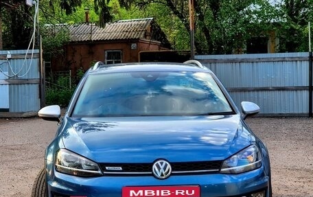 Volkswagen Golf VII, 2016 год, 1 600 000 рублей, 23 фотография
