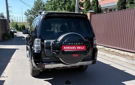 Mitsubishi Pajero IV, 2011 год, 1 850 000 рублей, 7 фотография