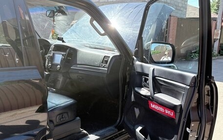 Mitsubishi Pajero IV, 2011 год, 1 850 000 рублей, 17 фотография