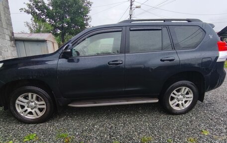 Toyota Land Cruiser Prado 150 рестайлинг 2, 2010 год, 3 300 000 рублей, 3 фотография