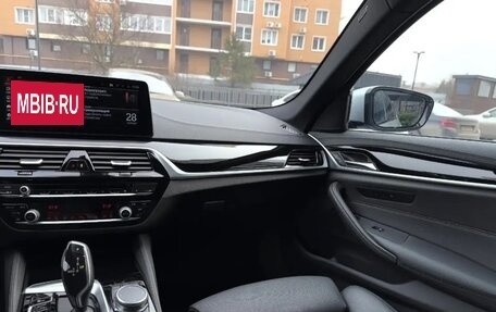 BMW 5 серия, 2020 год, 4 590 000 рублей, 10 фотография