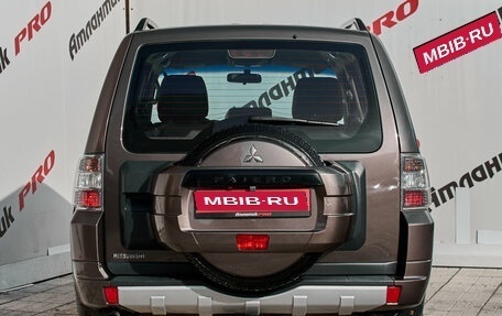 Mitsubishi Pajero IV, 2012 год, 2 267 000 рублей, 5 фотография