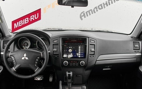 Mitsubishi Pajero IV, 2012 год, 2 267 000 рублей, 10 фотография