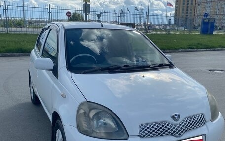 Toyota Vitz, 2000 год, 220 000 рублей, 2 фотография