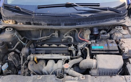 Hyundai Solaris II рестайлинг, 2013 год, 600 000 рублей, 10 фотография
